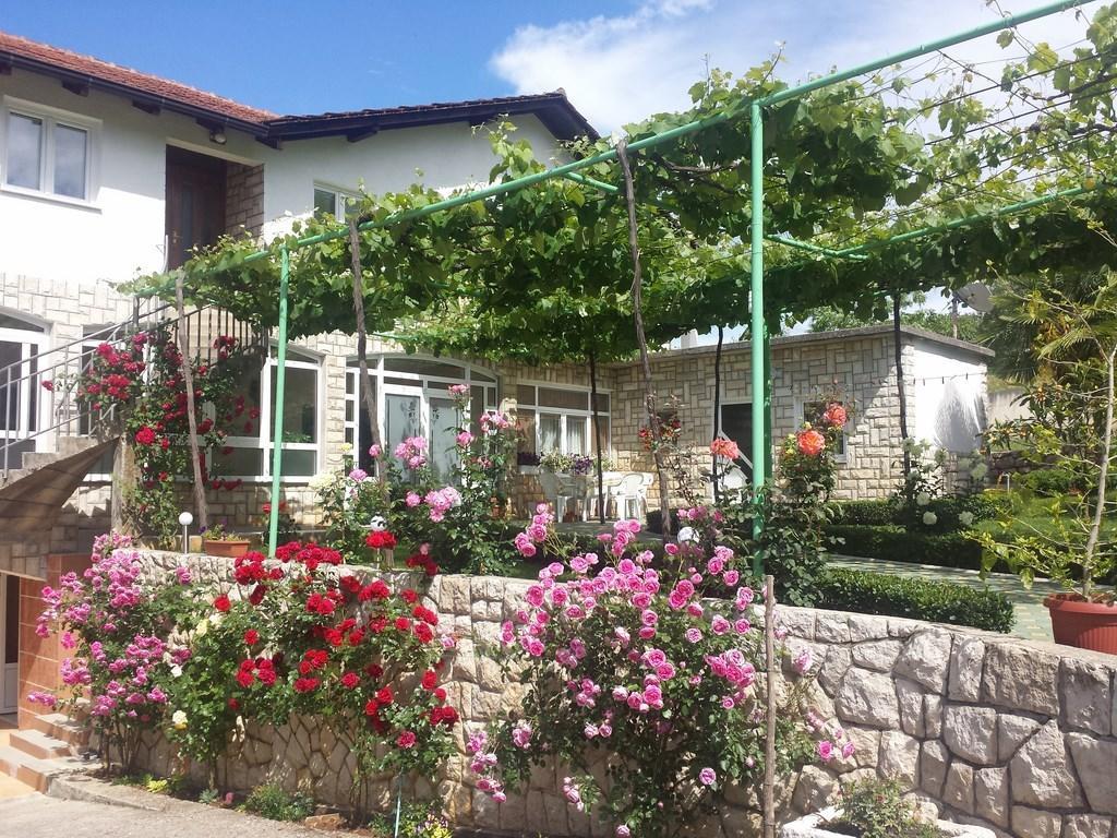 Pansion Pero Elez Medjugorje Hotell Eksteriør bilde